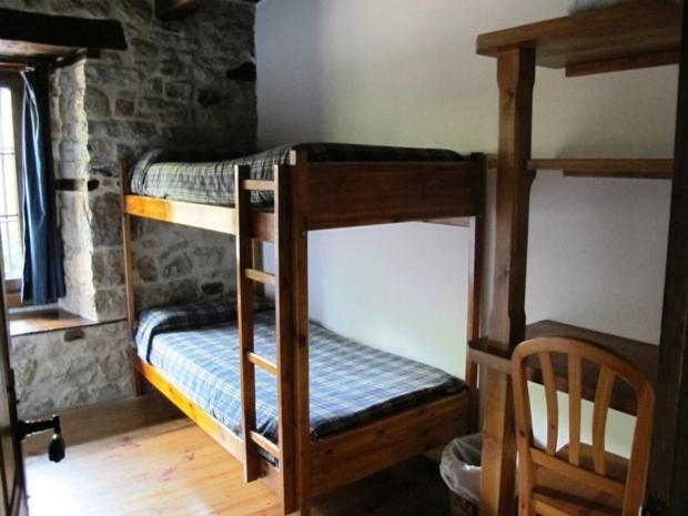 Camaleño Albergue Turistico Valdebaro חדר תמונה
